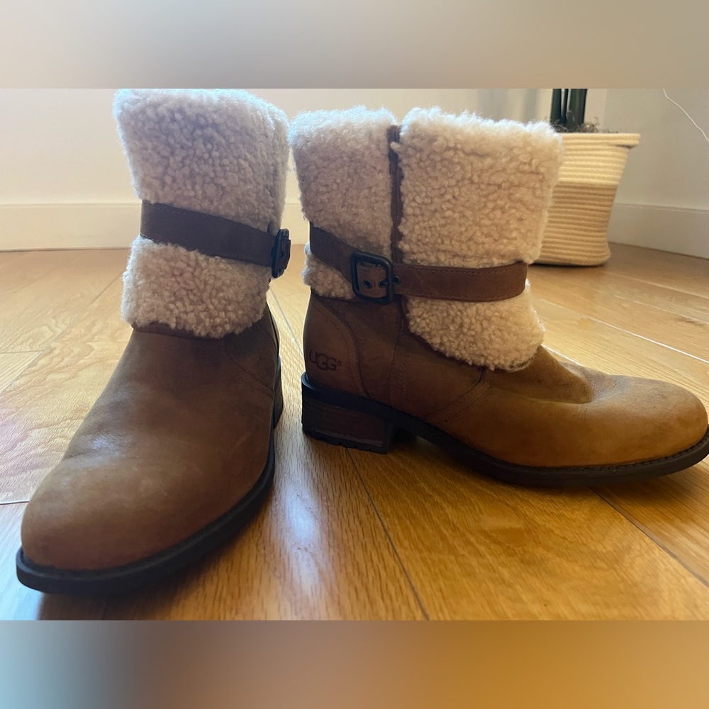 UGG Blayre II Shearling Genuine Cuff Suede Boots 1008220 - Chestnut